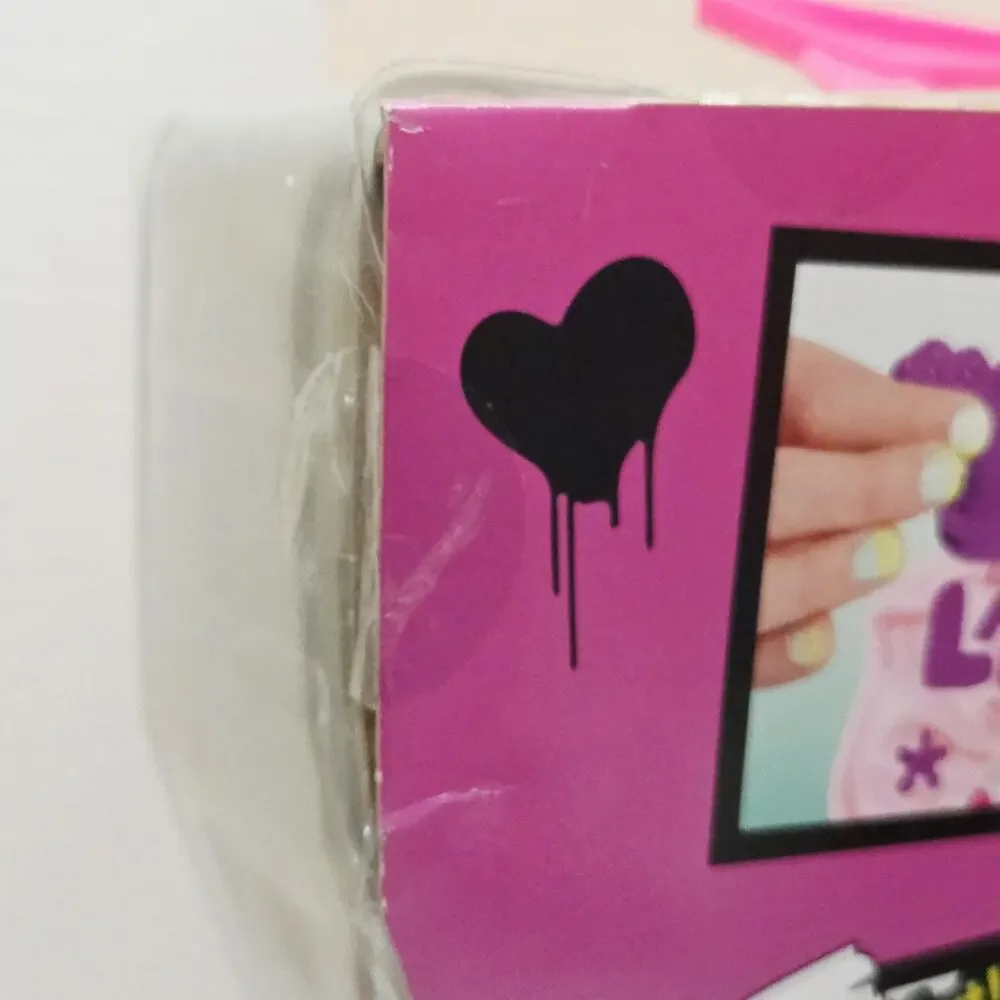 Art Squad Dolls Layla Serena DIY Create Paint Art Fashion Dolls NEW Sealed Lot